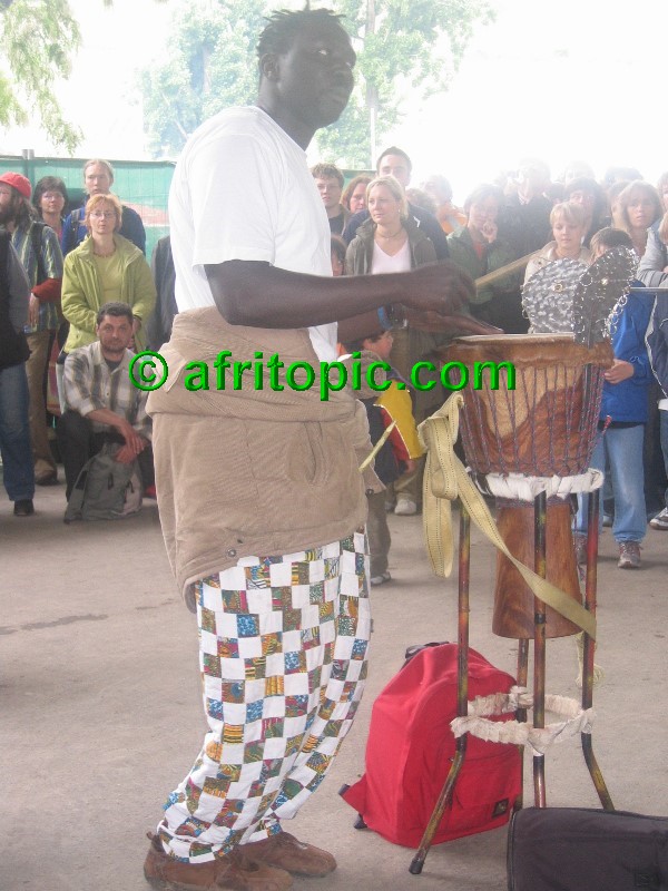 ../Images/afw2006d 387.jpg